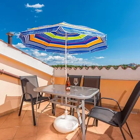 Complex Vetrina-shared Pool 3*