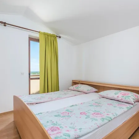 Complex Vetrina-shared Pool Konukevi 3*